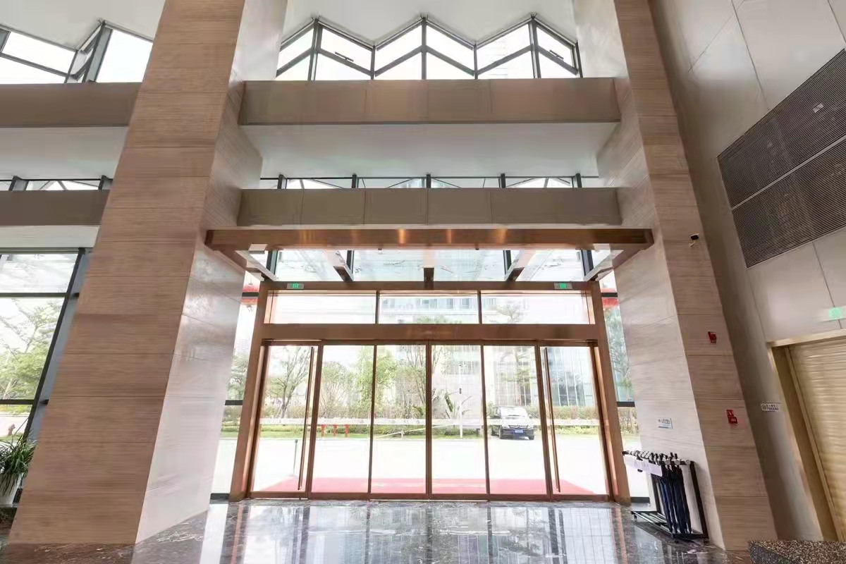 富美家內(nèi)墻干掛板的特點(diǎn)有哪些？